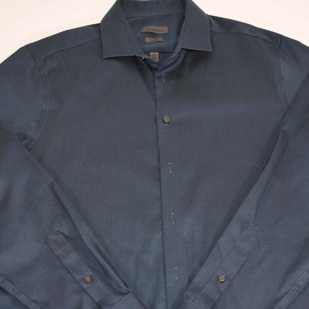 CALVIN KLEIN SLIM FIT MENS LARGE BUTTON DOWN